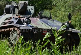Schützenpanzer SAURER 4K 4FA A1 věžový