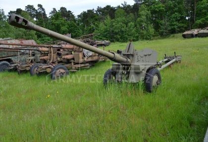 Protitankový kanón 85 D-44M