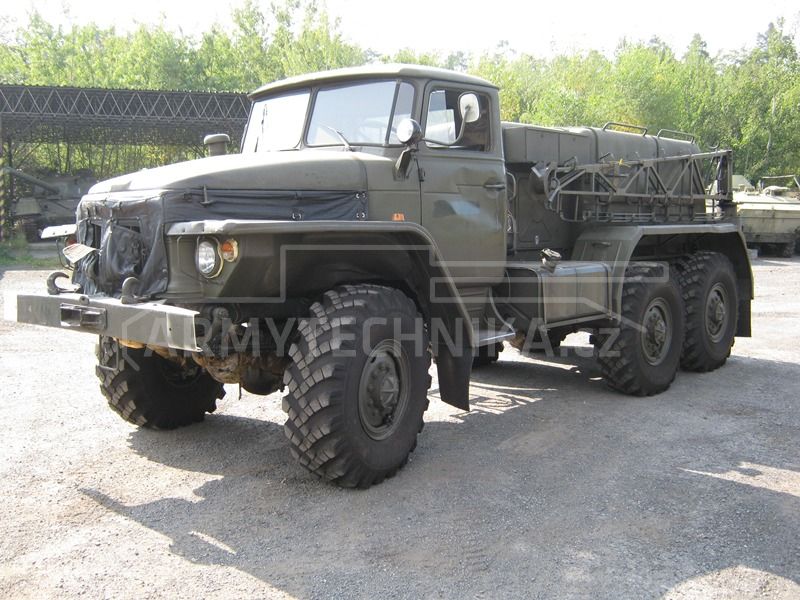 Nákladní automobil Ural 375 APA 4G