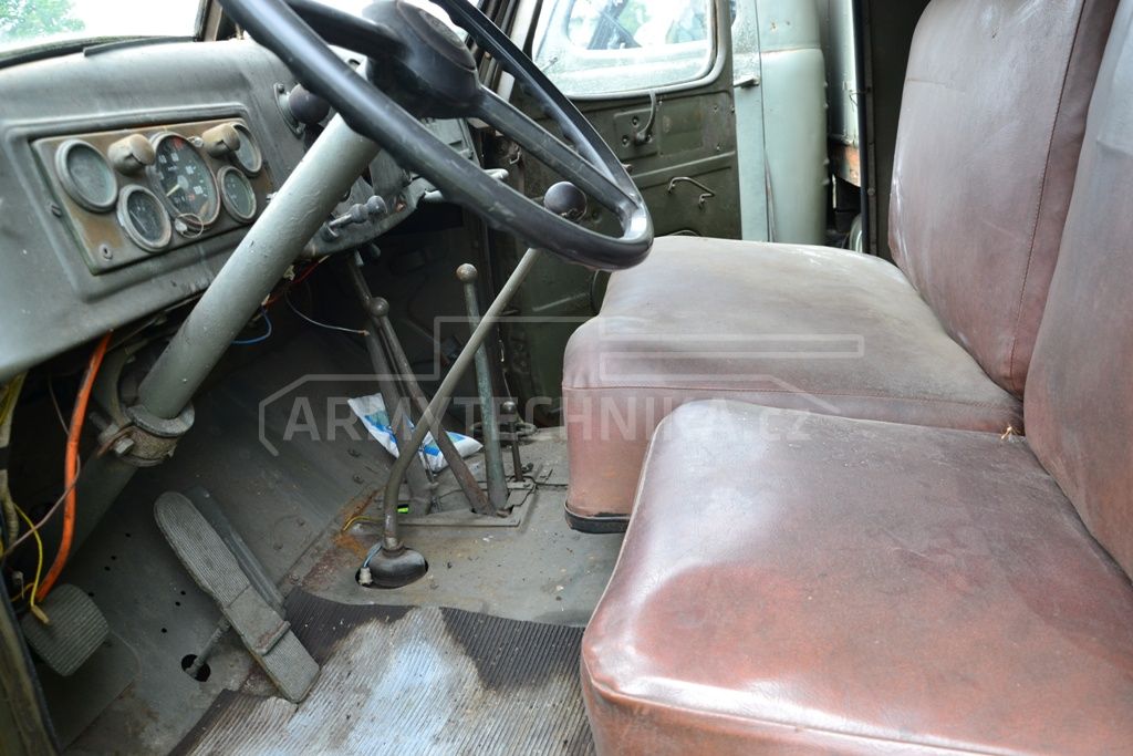  zil 131 interior gast http game zonetopic org 1122057501 zil 131